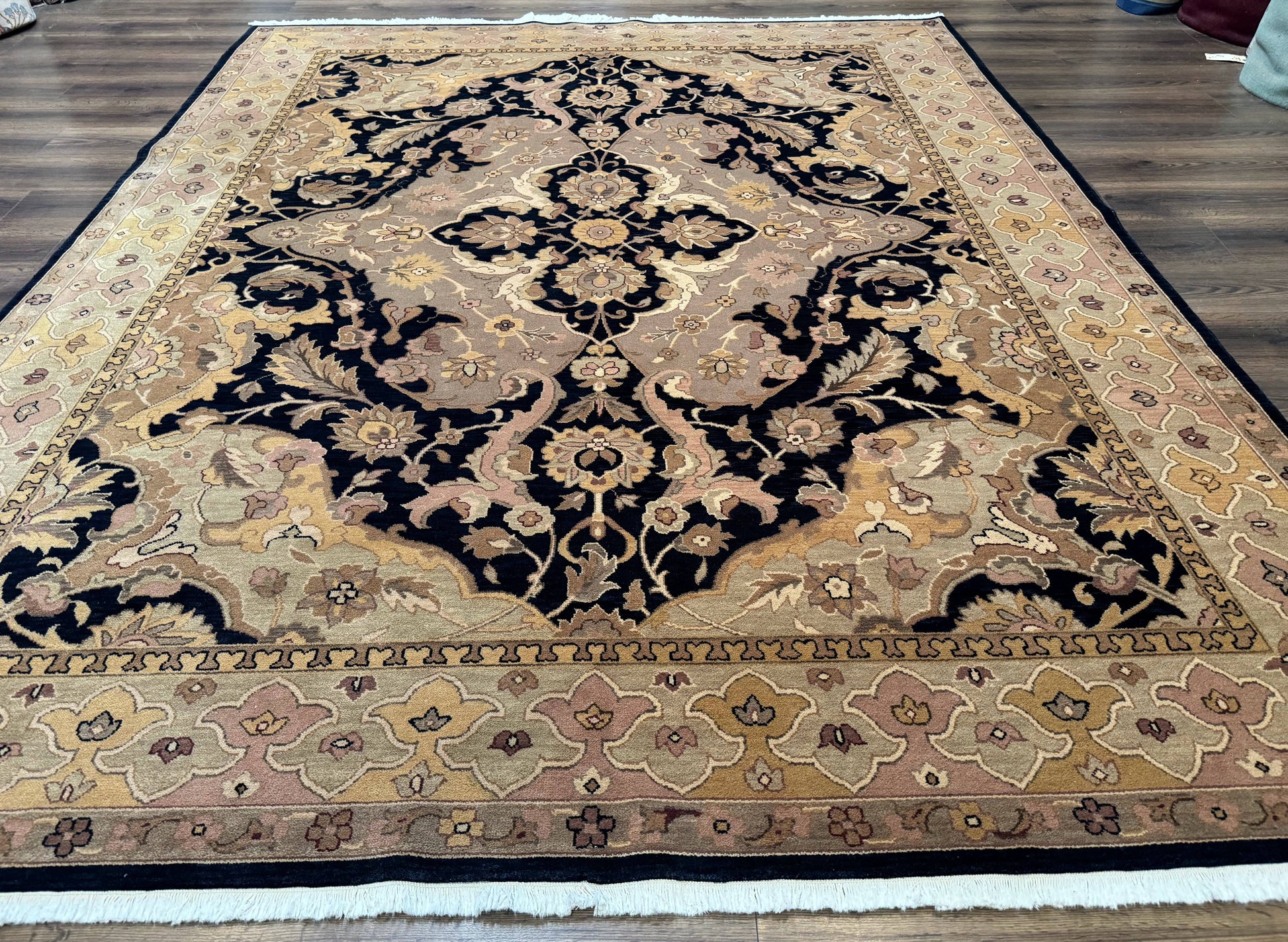 Handmade Wool Rug 8x10, Black & Dark Beige, Nourison, Traditional Rug - Nuvé