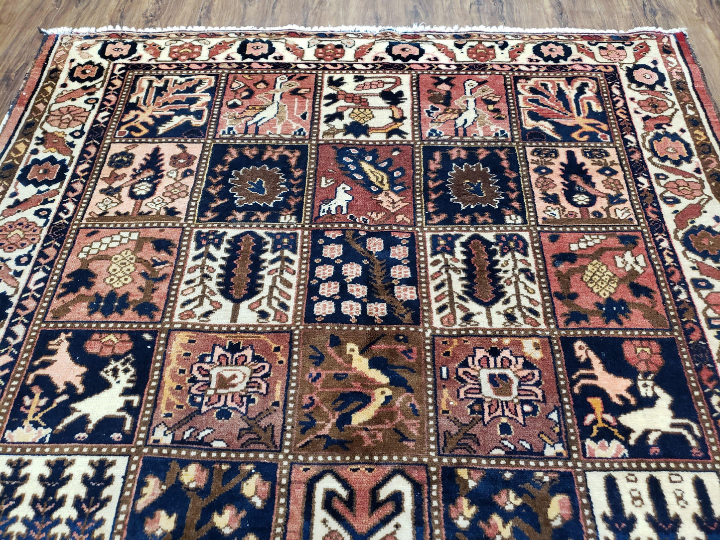 Antique Persian Bakhtiari Rug circa 1920s, Kheshti Panel Design, Wool, Hand-Knotted, 5'3" x 10' - Nuvé