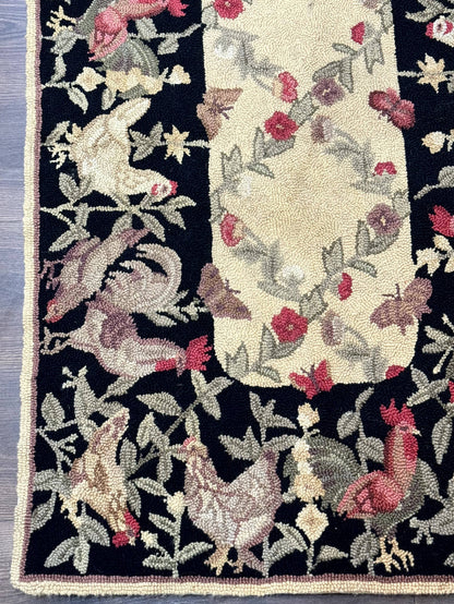 Small Vintage Hooked Rug, Roosters, Handmade, Wool - Nuvé