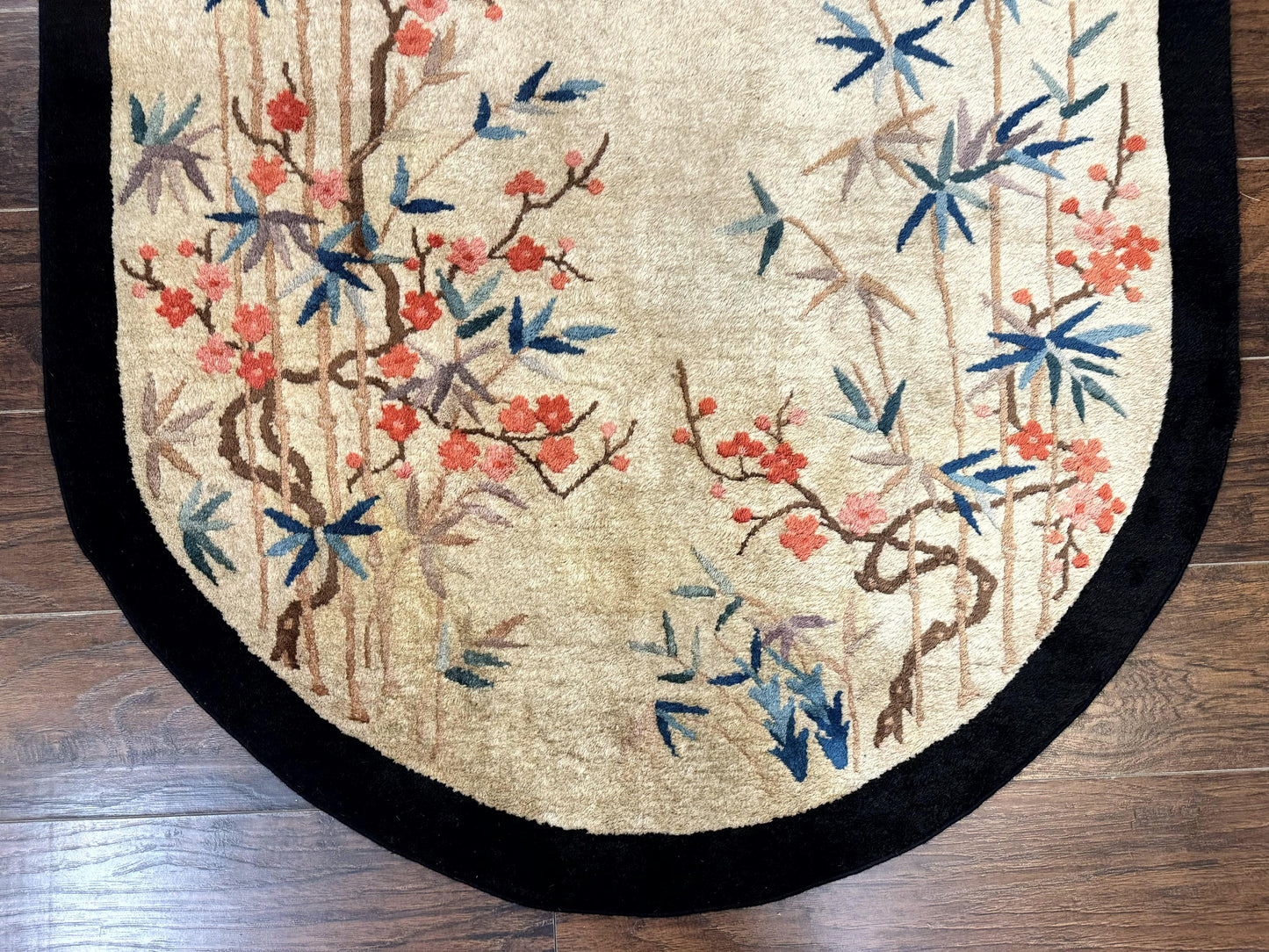 Antique Chinese Oval Rug 3.9 x 6.7, Floral, Butterflies, Chinese Wool Art Deco Peking Carpet, Beige, Handmade - Nuvé