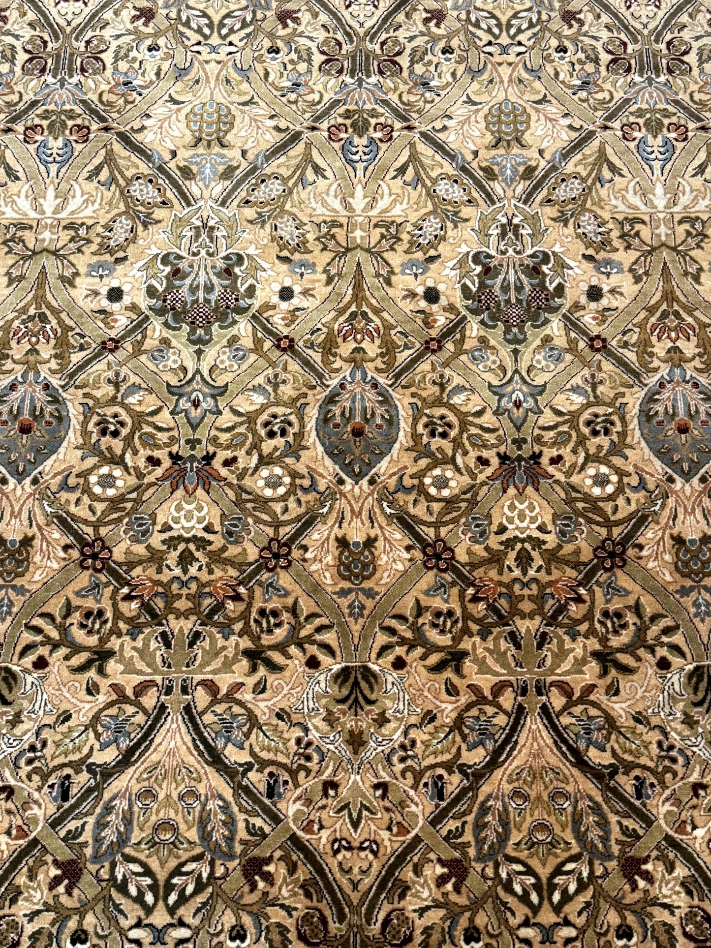 Fine Pak Persian Rug 9x12, Gold and Wine Red, Panel Design, 330 KPSI - Nuvé