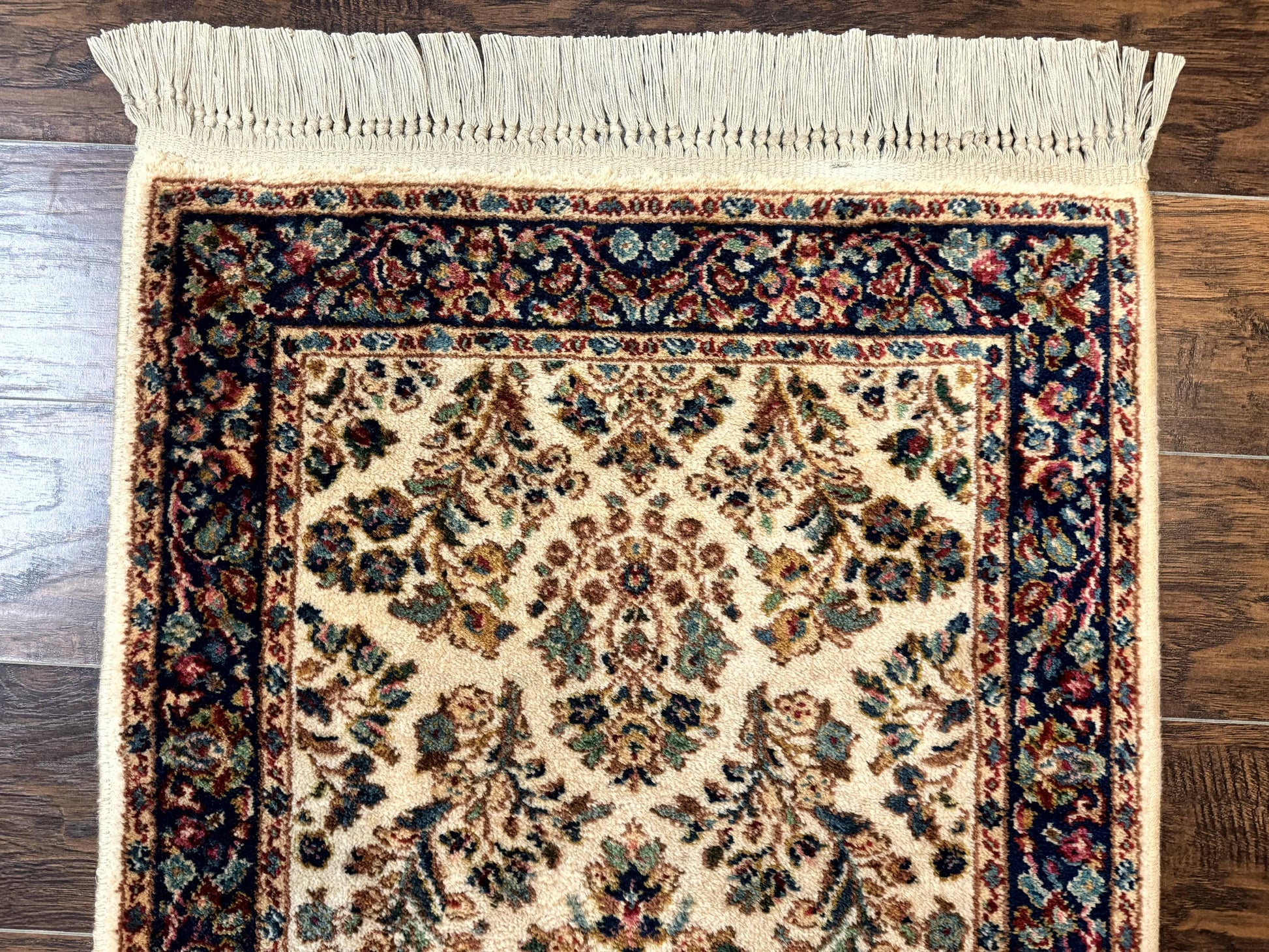 Karastan Rug 2.6 x 4, Karastan Ivory Sarouk #760, Vintage Wool Pile Small Karastan Carpet, Original Collection 700 Series Discontinued - Nuvé