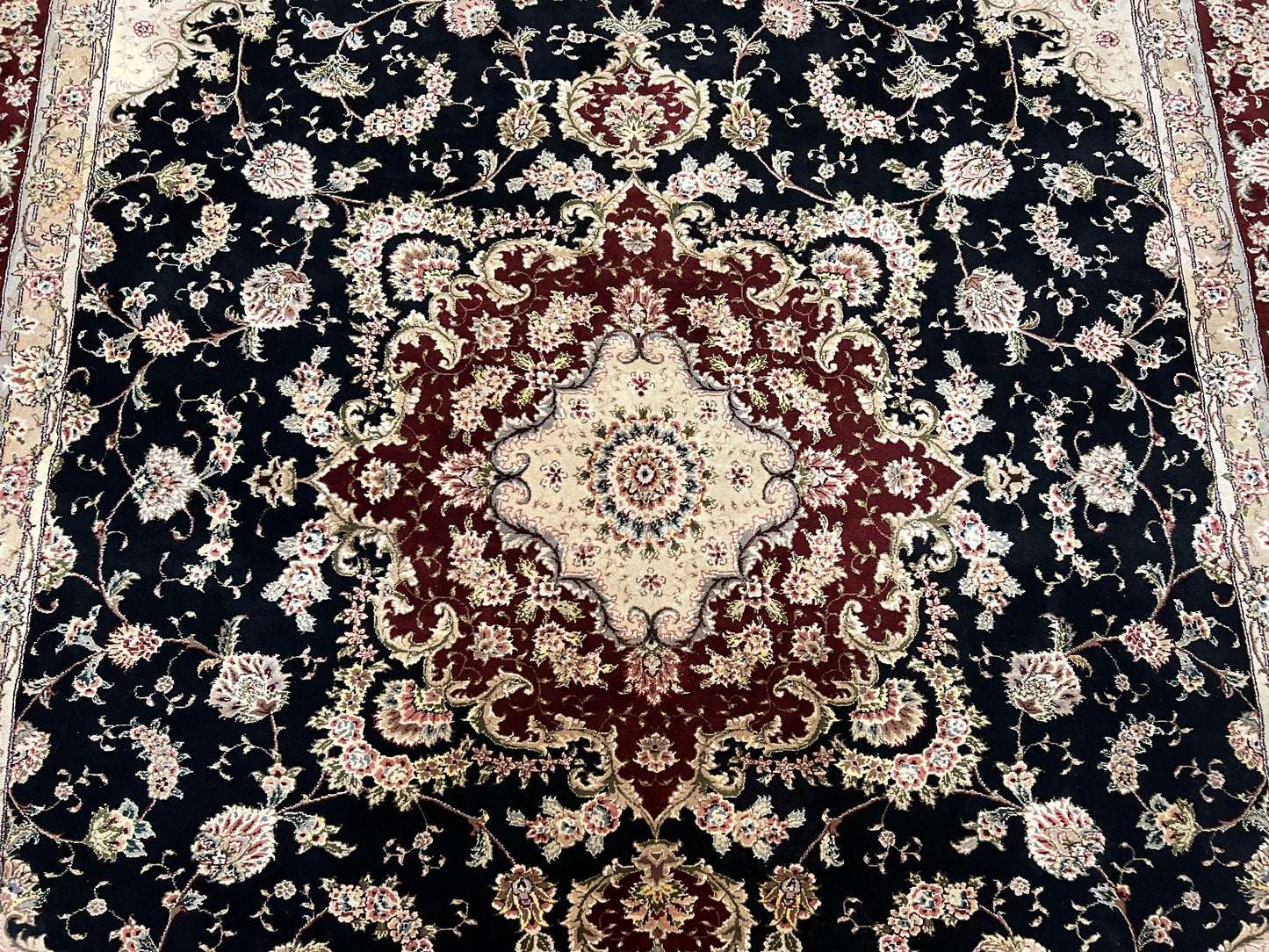 Pak Persian Rug 8.8 x 10.6, Floral Medallion, Wool and Silk Hand Knotted Fine Oriental Carpet, Elegant Rug, Black Gray Burgundy, Room Sized - Nuvé