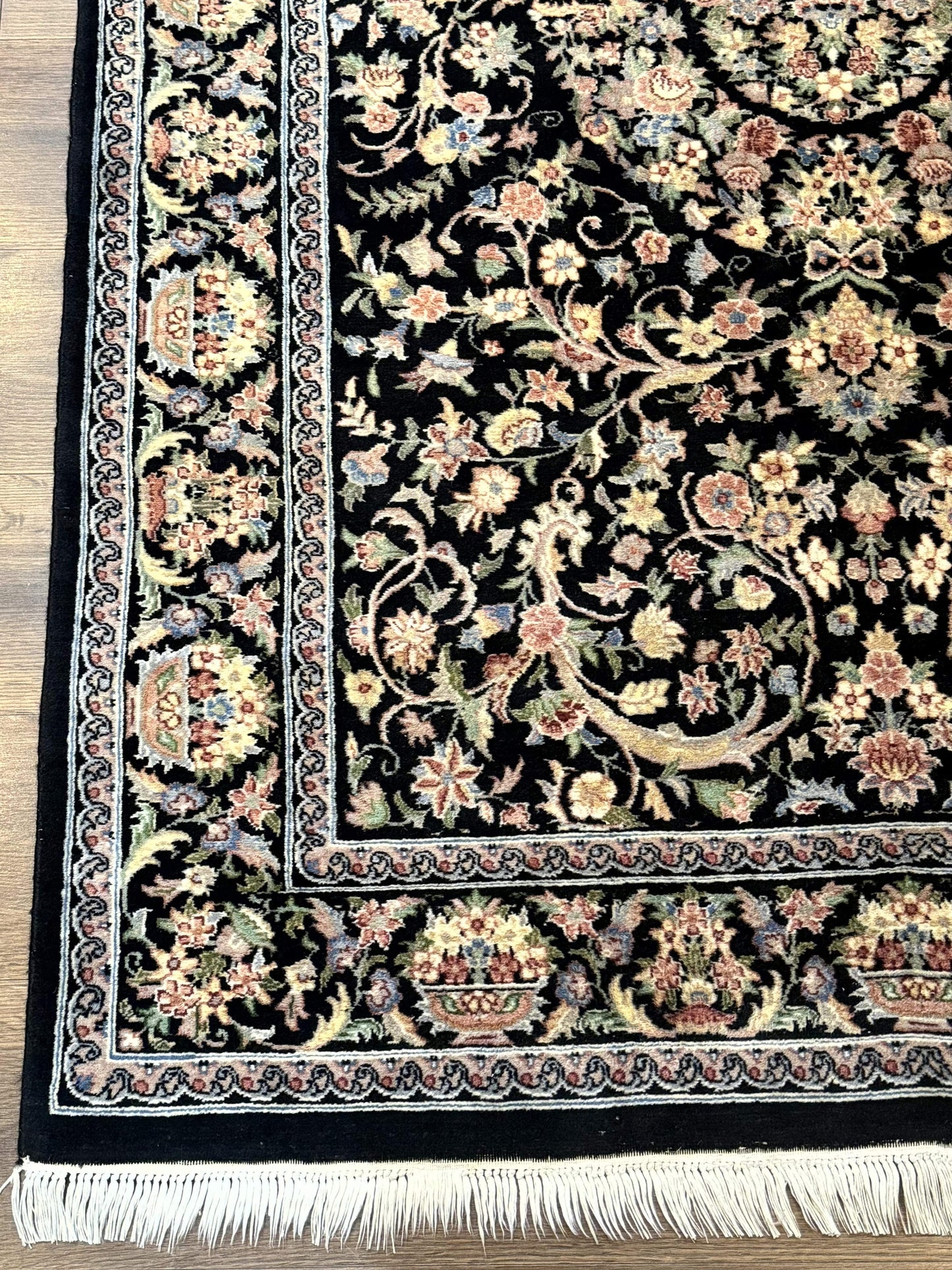 Sino Persian Rug 4x6, Very Fine 260 KPSI, Floral Medallion, Hand Knotted Wool Carpet - Nuvé