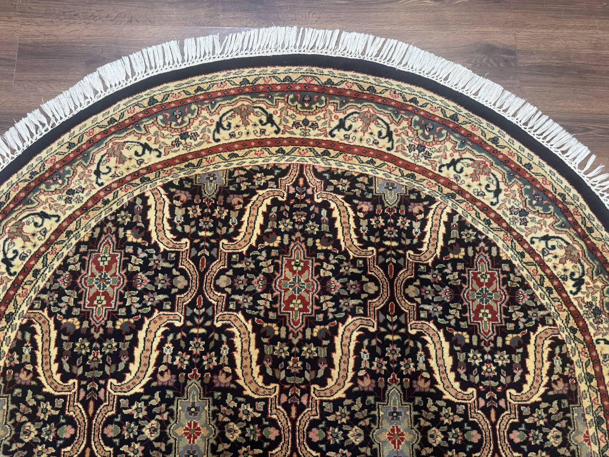 Round Indo Persian Rug 6x6, Indian Bidjar Rug, Navy Blue and Beige - Nuvé