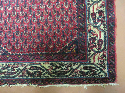 2.5' X 4' Vintage Handmade Indian Amritsar Wool Rug Paisley Design Red - Nuvé