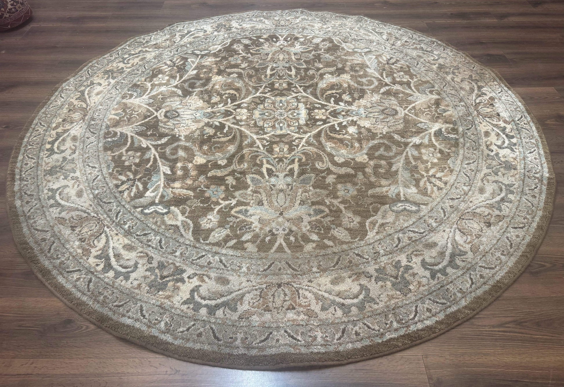 Round Karastan Rug 8x8 ft, Euphoria New Bridge Karastan Rug, Indo Mahal Design - Nuvé