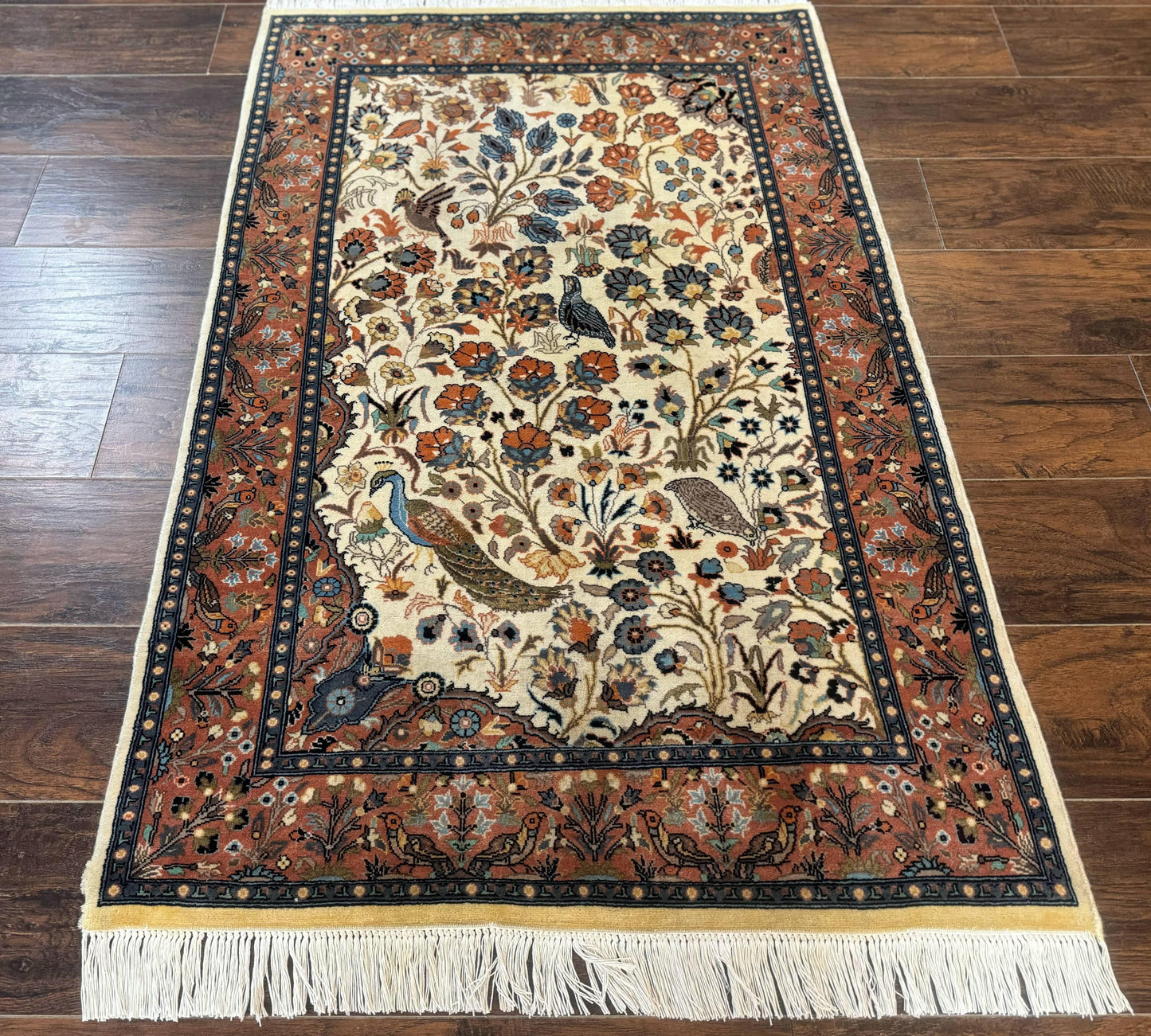 Small Pak Persian Rug 3x5, Peacock Birds Floral - Nuvé