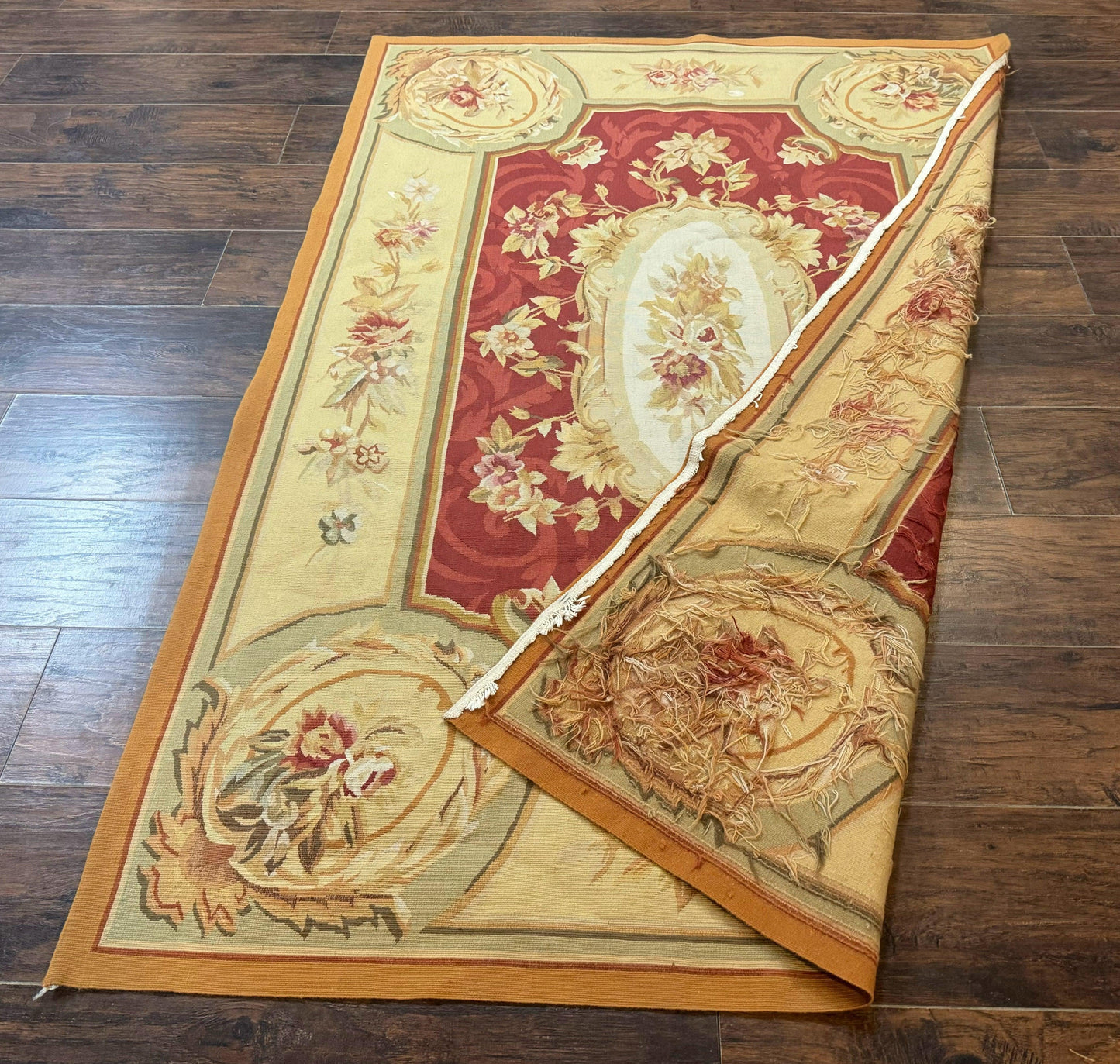 Aubusson Rug 4x6, Red, Floral, European Design, Vintage, Wool - Nuvé