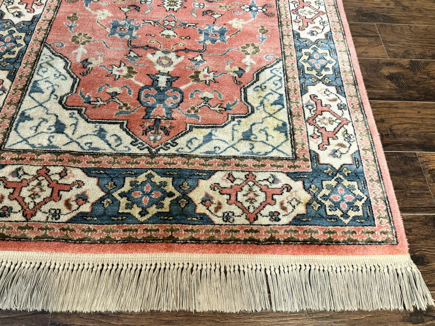 Karastan Rug 4x6 Bergama Design #737, Karastan Area Rug, Vintage Wool Karastan Carpet, Original Collection 700 Series, Salmon Red Light Blue - Nuvé