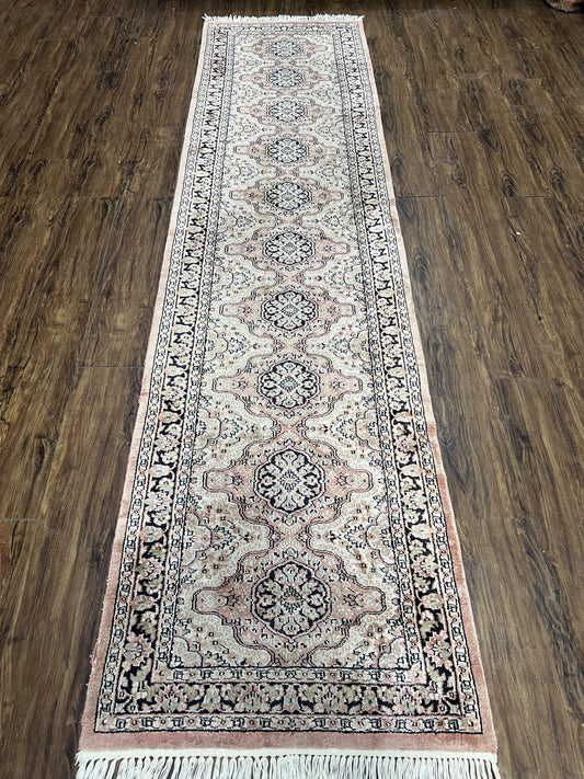 Silk Kashmiri Runner 2.7 x 10 ft Vintage Rug, Ivory Pastel Pink, Hand-Knotted Vintage Runner, Hallway Carpet, Indian Rug Medallion Runner - Nuvé