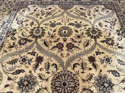 Indo Persian Mahal Rug 10x14, Wool Hand Knotted Oriental Carpet, Cream Floral Allover, Vintage Area Rug 10 x 14, Traditional Rug, Handmade - Nuvé