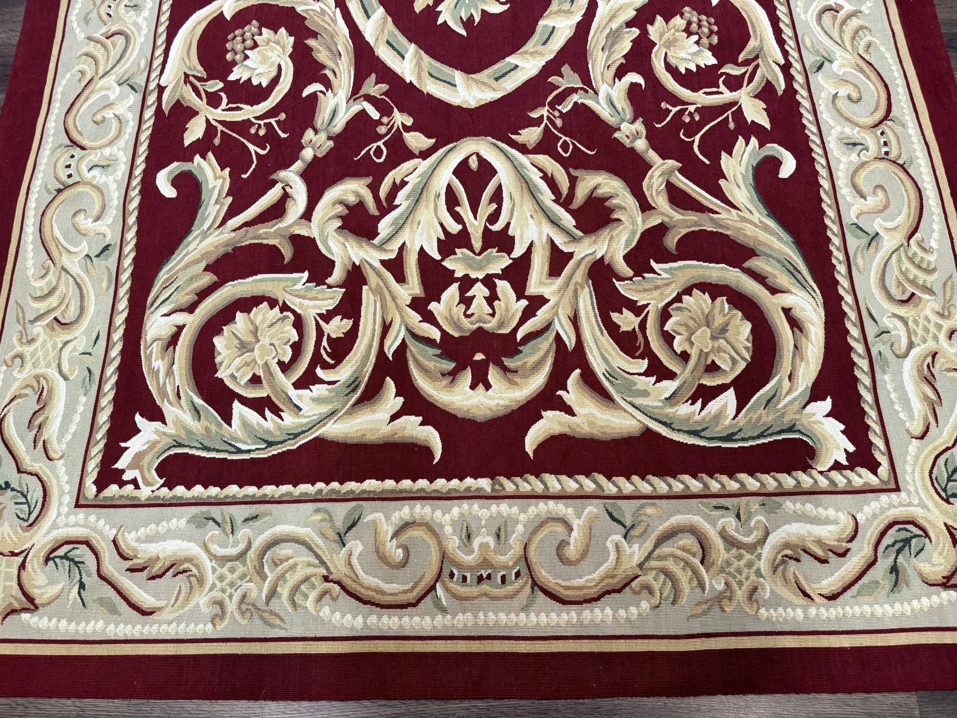 Burgundy Aubusson Rug 6x9, Vintage Wool Carpet - Nuvé