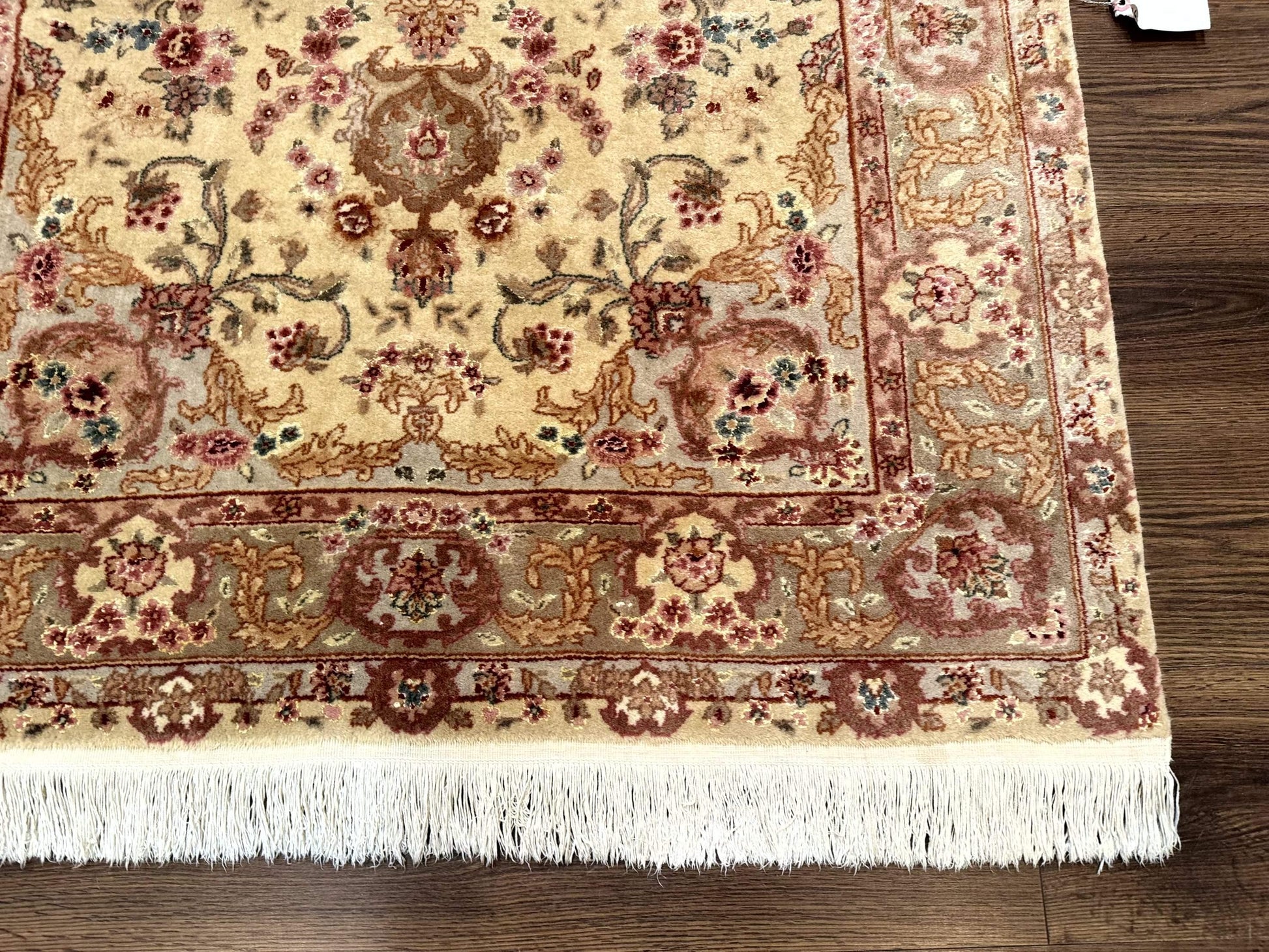 Sino Persian Rug 4x6, Wool and Silk Highlights, Fine 200 KPSI - Nuvé