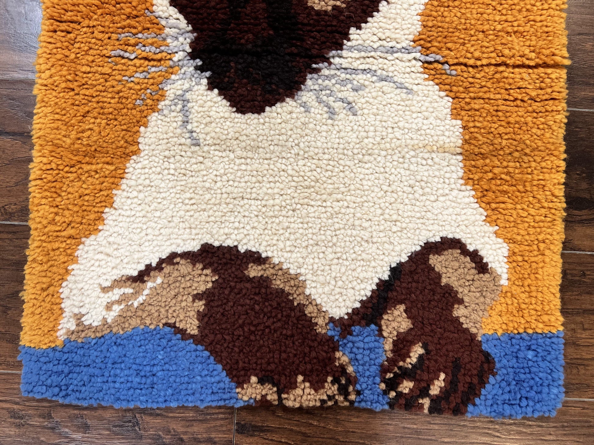 Small Shag Rug with Siamese Cat Pictorial, 2x3 ft Rug, Wool, Vintage, Danish Rya Shag Rug, Orange - Nuvé