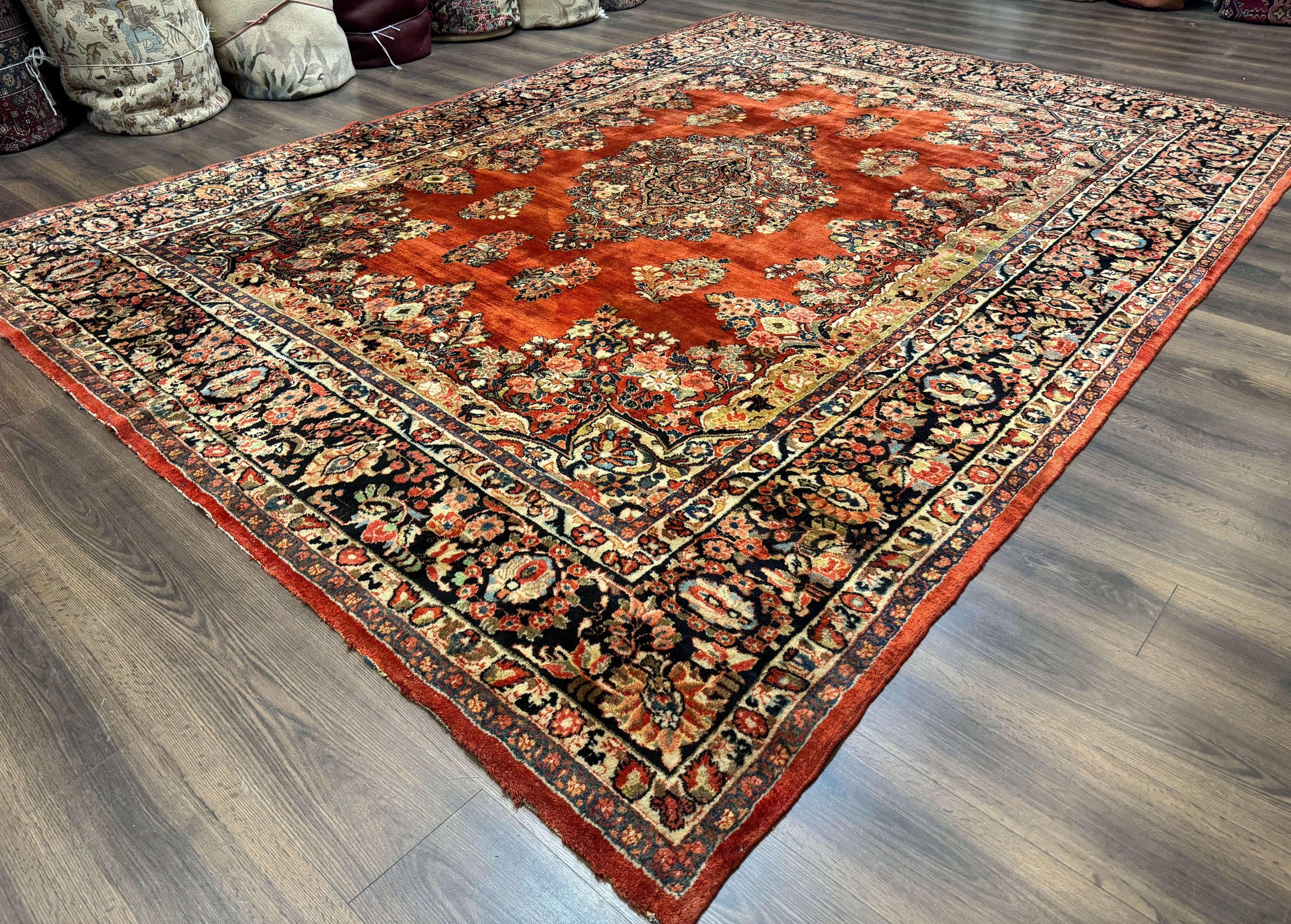 Antique Persian Sarouk Rug 9x12 - Nuvé