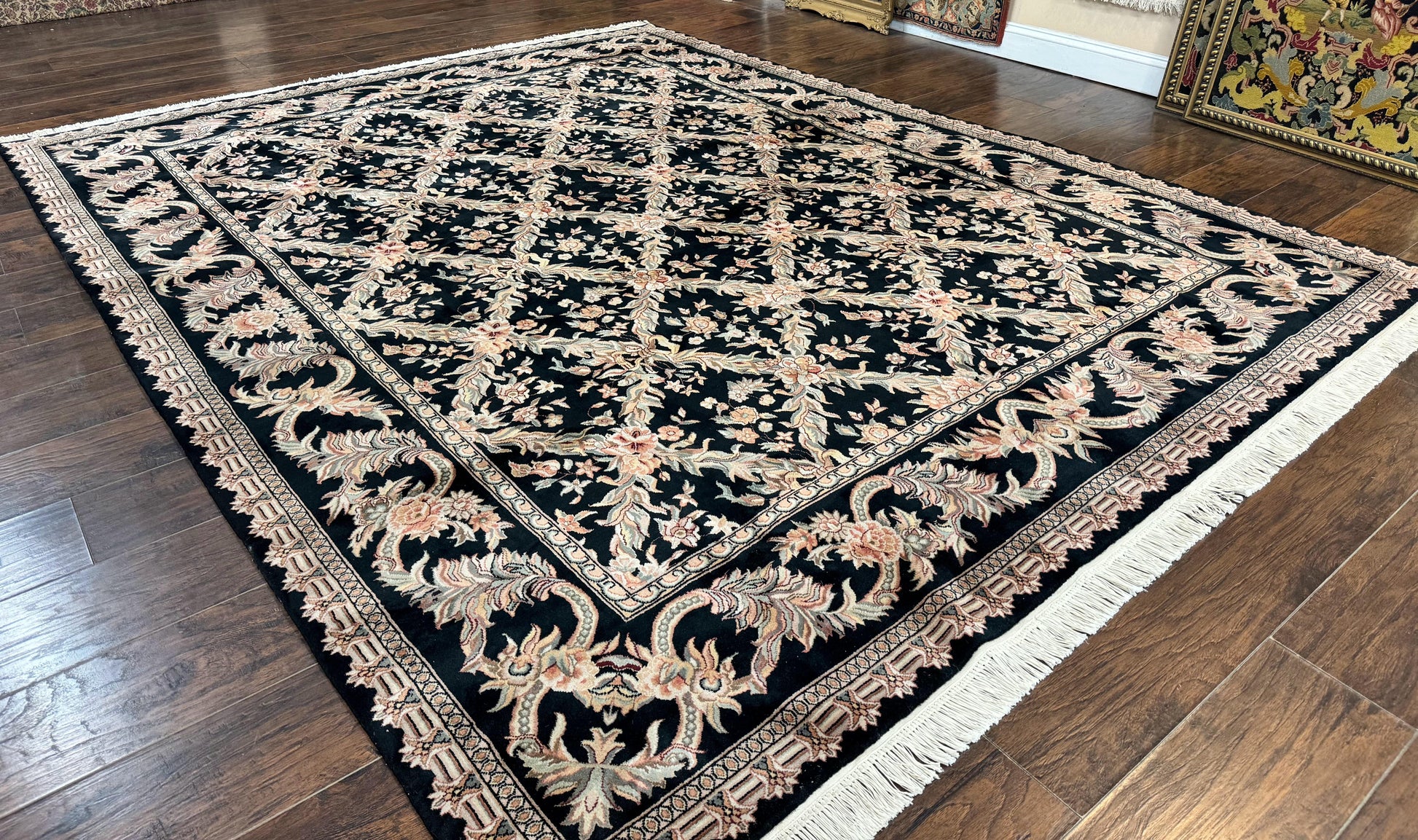 Pak Persian Rug 8x10, Black, Handmade - Nuvé