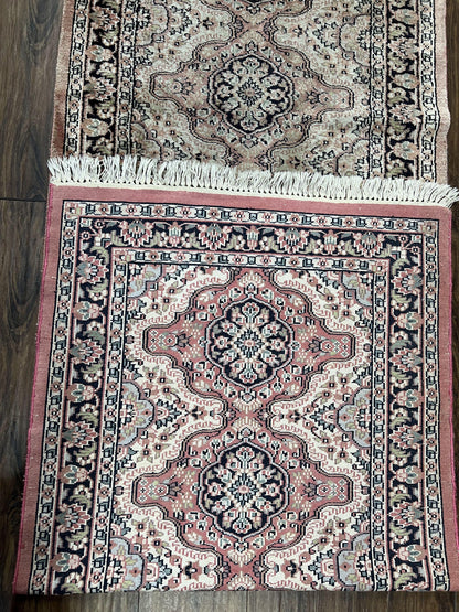 Silk Kashmiri Runner 2.7 x 10 ft Vintage Rug, Ivory Pastel Pink, Hand-Knotted Vintage Runner, Hallway Carpet, Indian Rug Medallion Runner - Nuvé