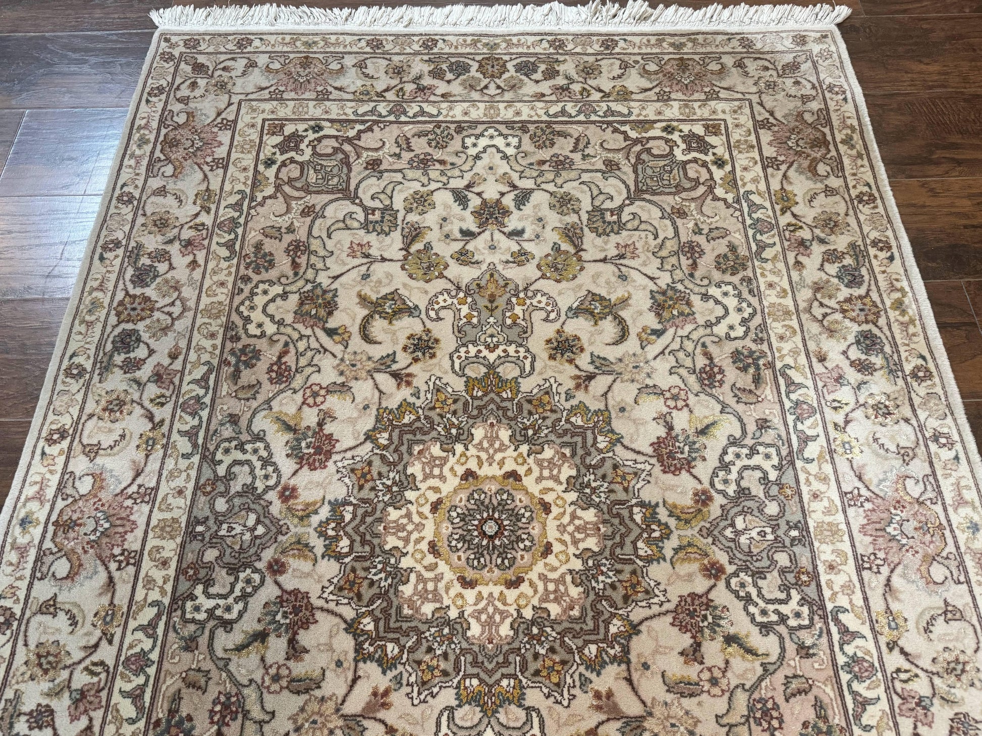 Pak Persian Rug 4x6, Floral Medallion, Beige, Wool and Silk Highlights, Vintage Handmade Rug - Nuvé