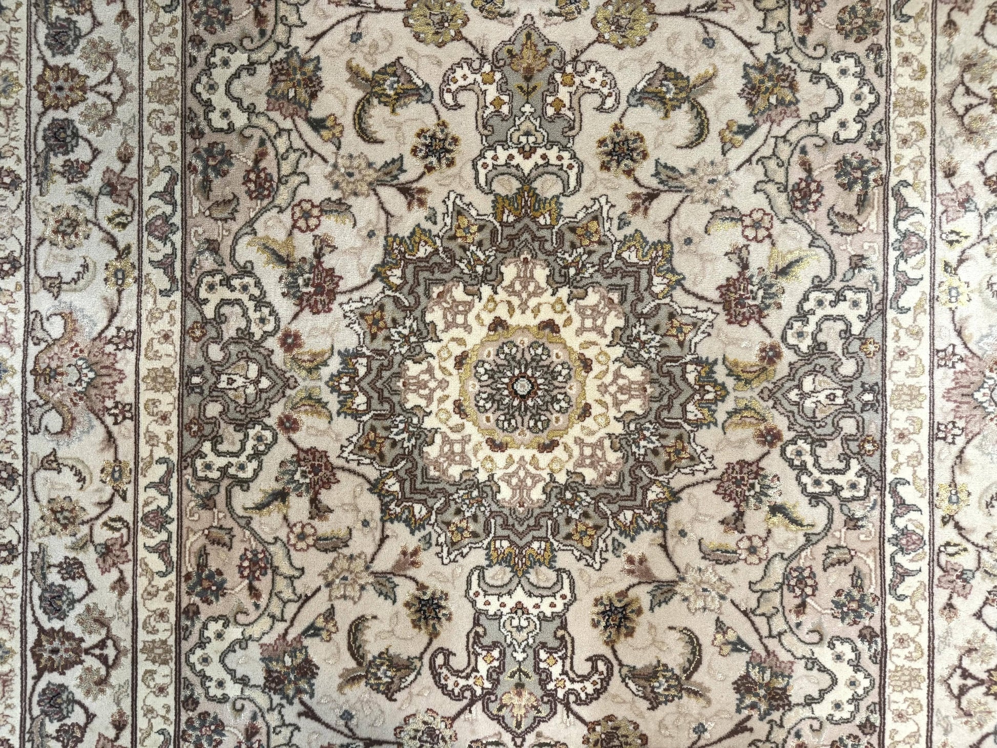 Pak Persian Rug 4x6, Floral Medallion, Beige, Wool and Silk Highlights, Vintage Handmade Rug - Nuvé