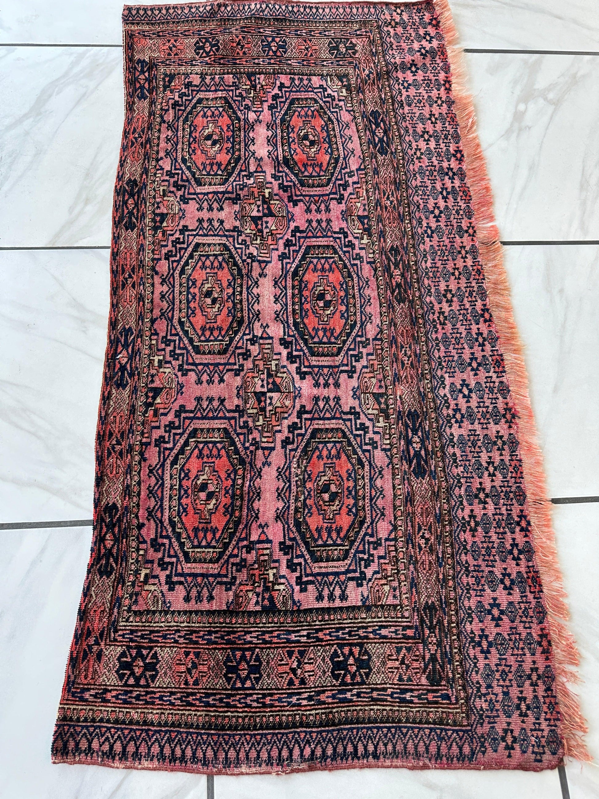 Saryk Turkmen Trapping Torba – 53″ x 25″ - Nuvé