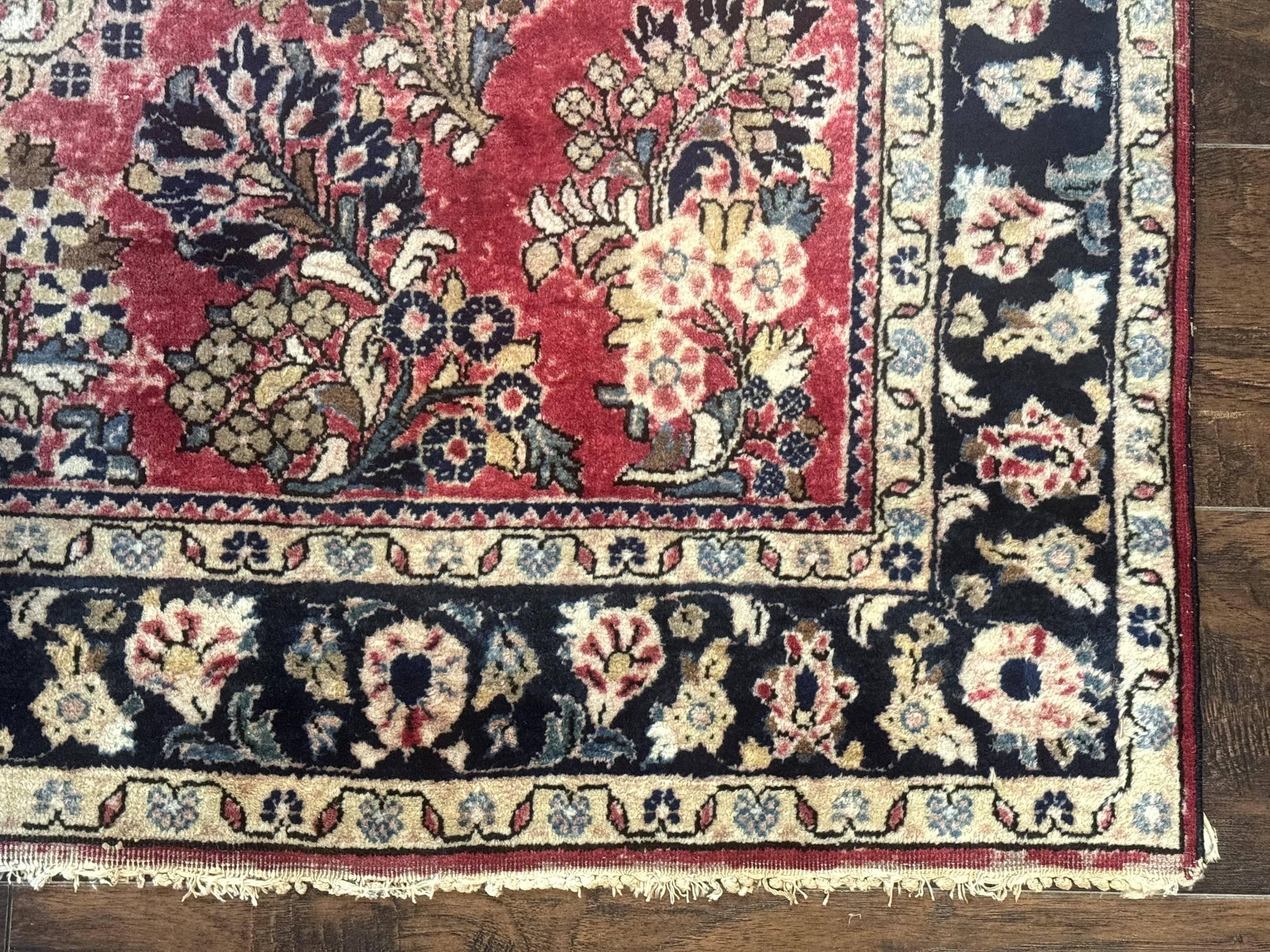 Antique Persian Sarouk Rug 4x7, Floral, Red 1920s Persian Wool Carpet - Nuvé
