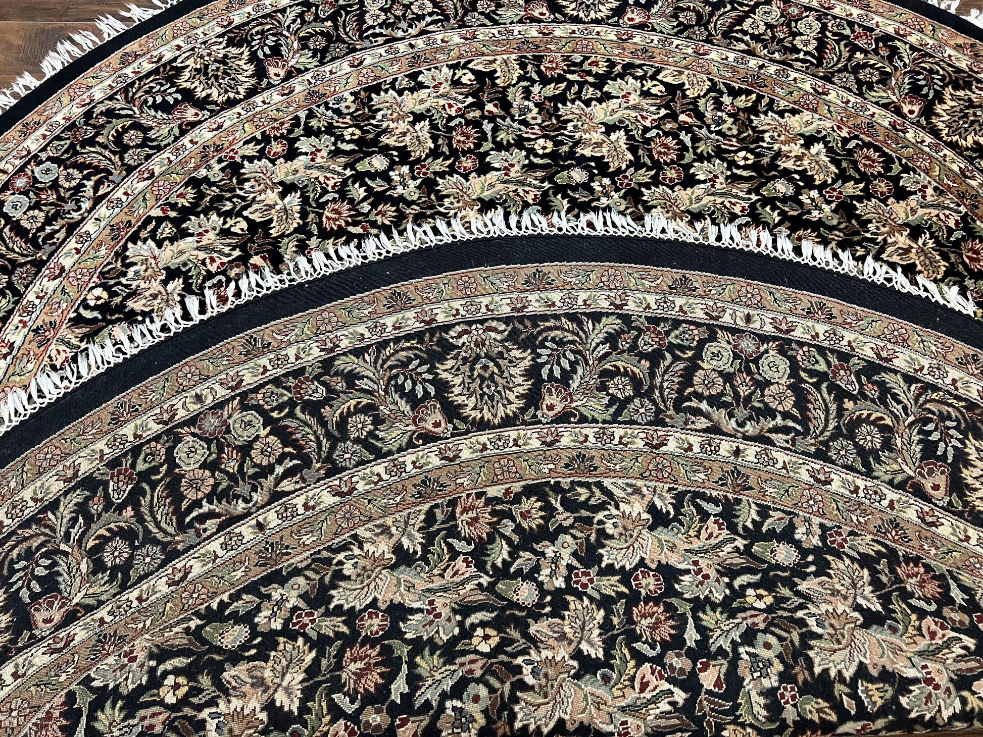 Round Oriental Rug 8x8 ft, William Morris Floral Pattern Carpet, 8 x 8 ft Round Rug, Black Cream and Tan 8ft Round Handmade Indo Persian Rug - Nuvé