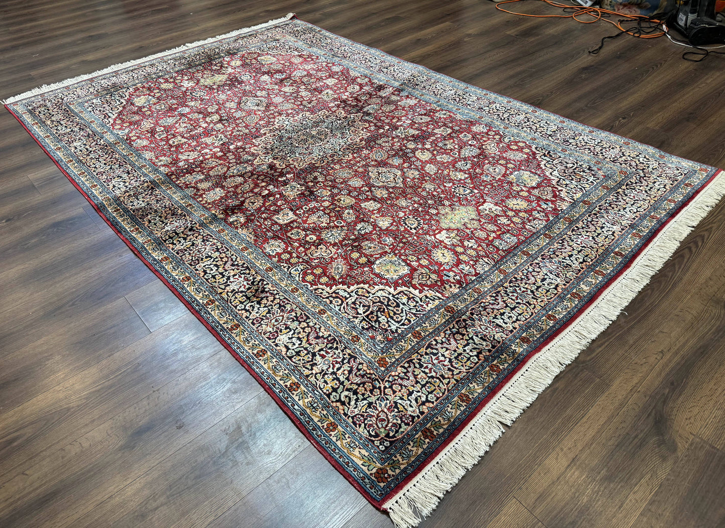 Indian Kashmiri Silk Rug 6x9, Red and Navy Blue, Floral Medallion, Fine 275 KPSI - Nuvé