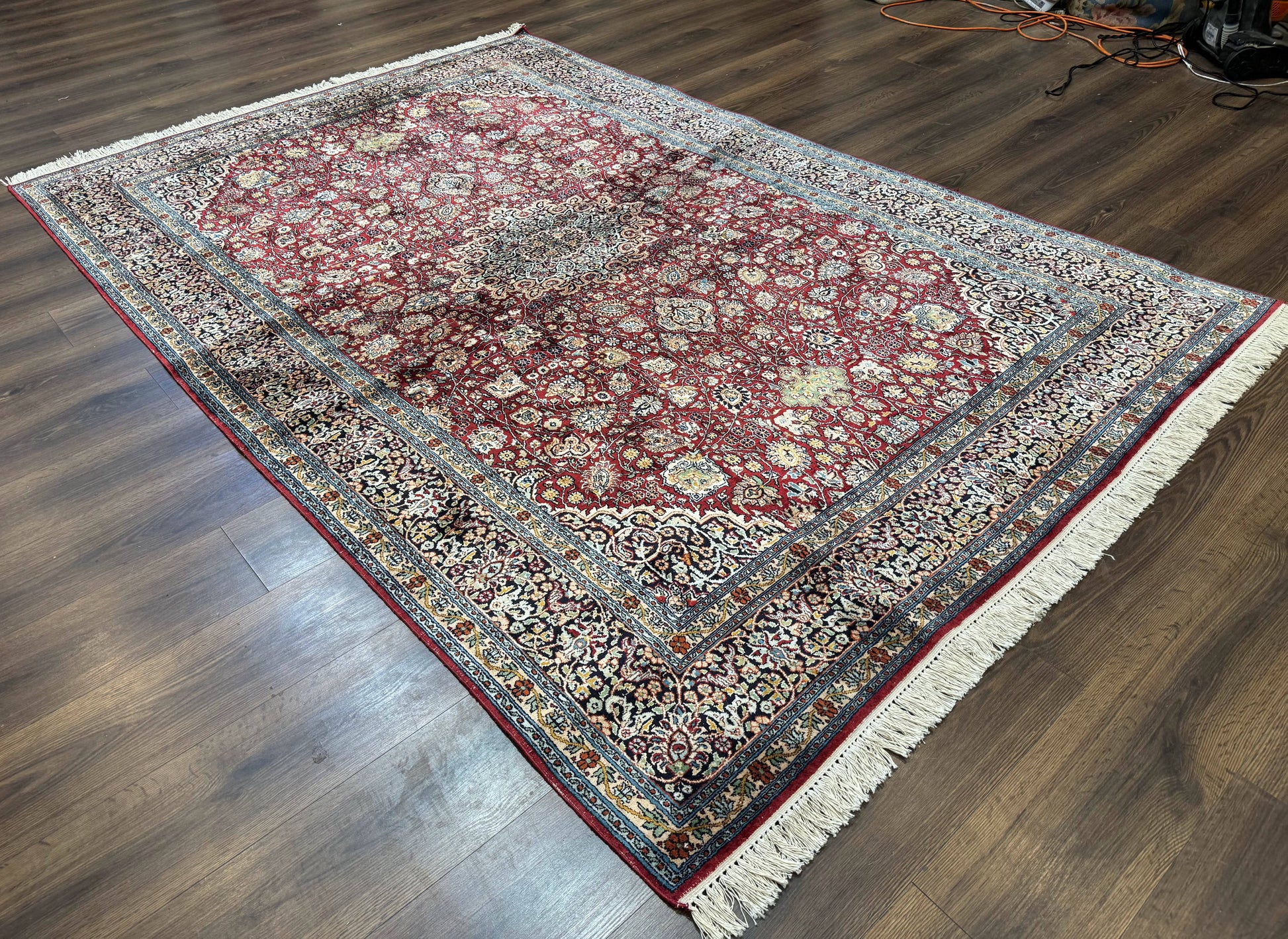 Indian Kashmiri Silk Rug 6x9, Red and Navy Blue, Floral Medallion, Fine 275 KPSI - Nuvé