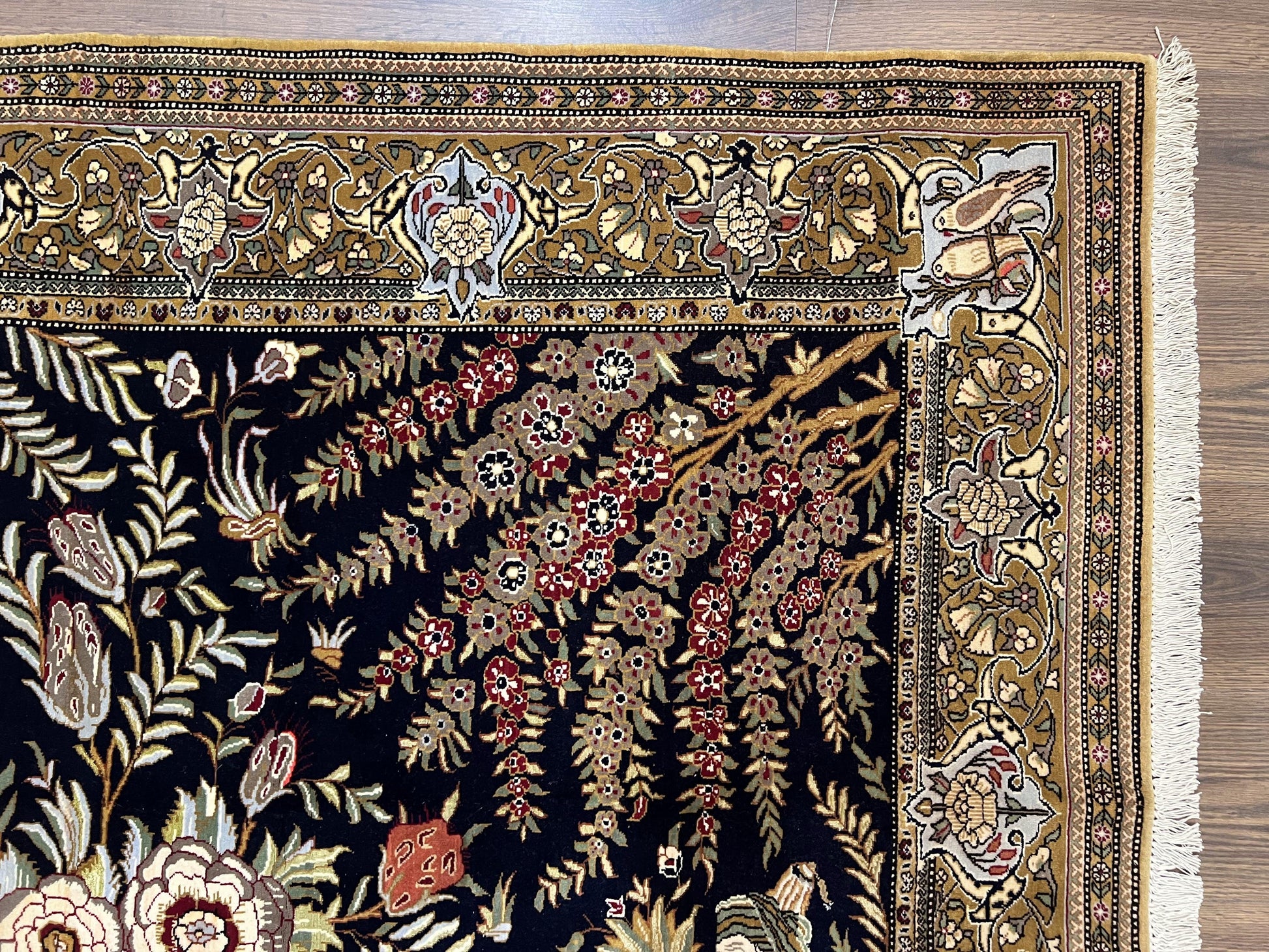 Persian Qum Pictorial Rug 4.8 x 6.5 - Layla & Majnun, Birds - Nuvé