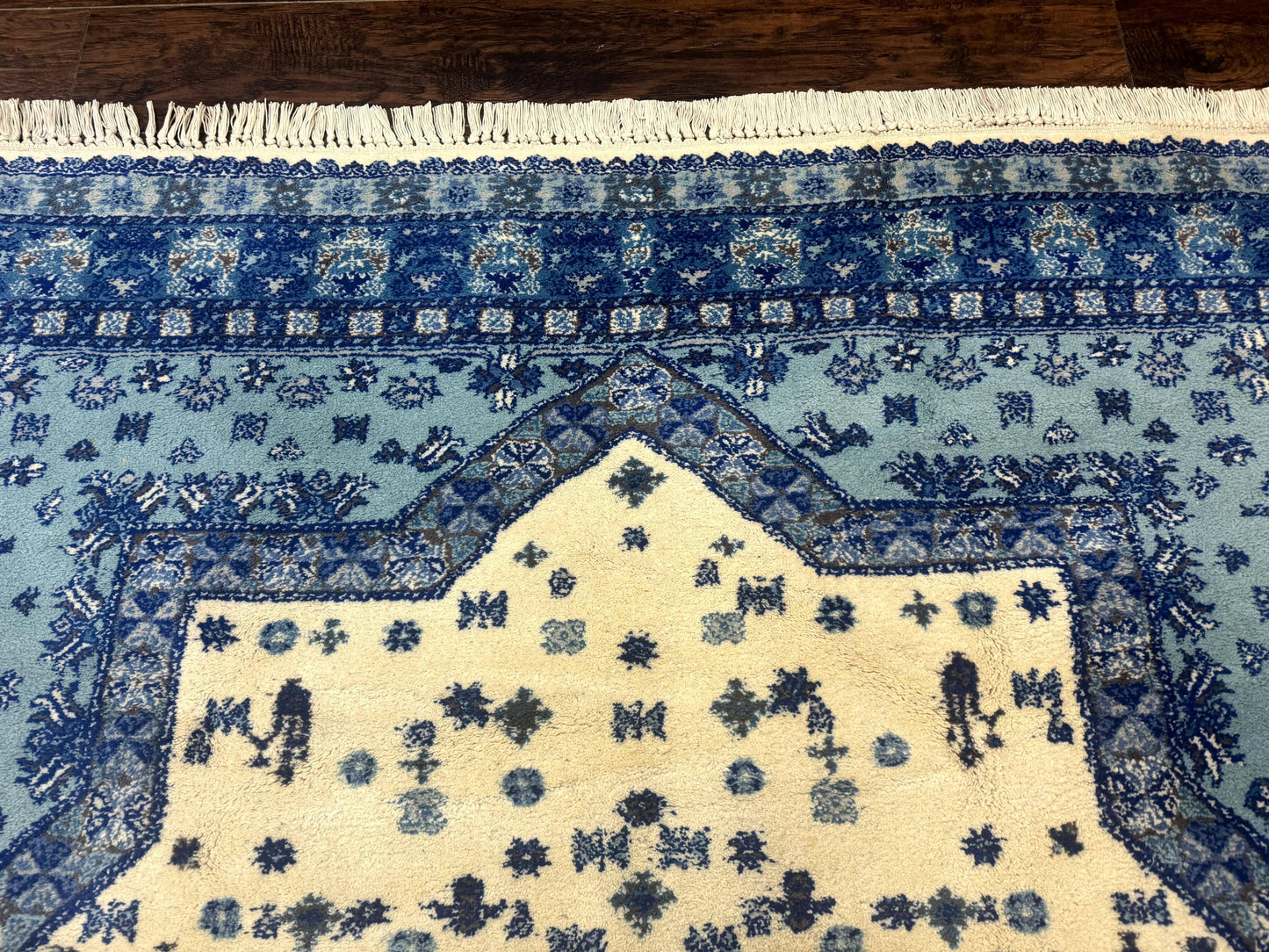 Moroccan Rug 7x10, Geometric Medallion, Blue and Ivory - Nuvé