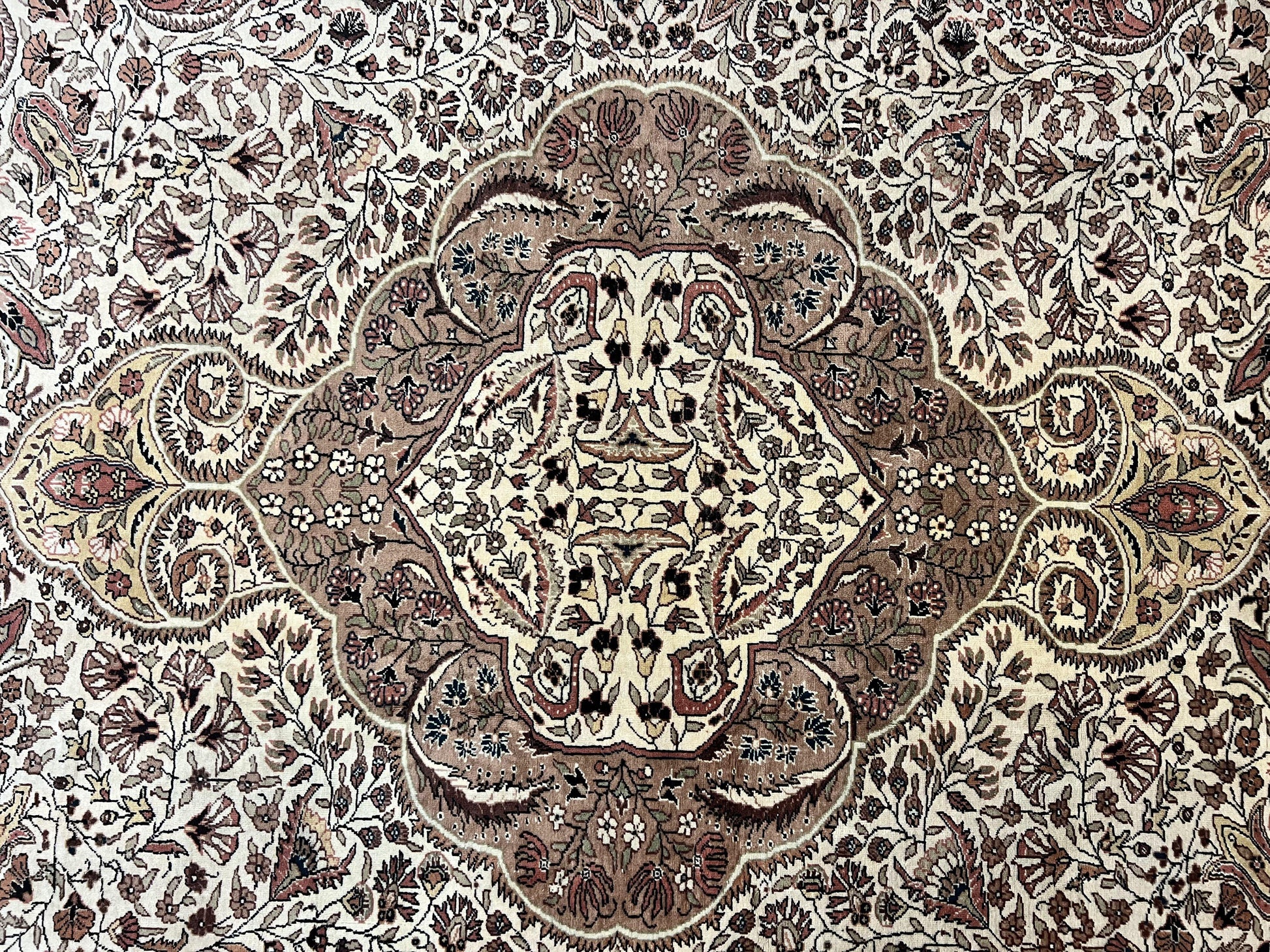 Turkish Sivas Rug 9x12, Handmade Vintage Wool Carpet, Cream Ivory - Nuvé