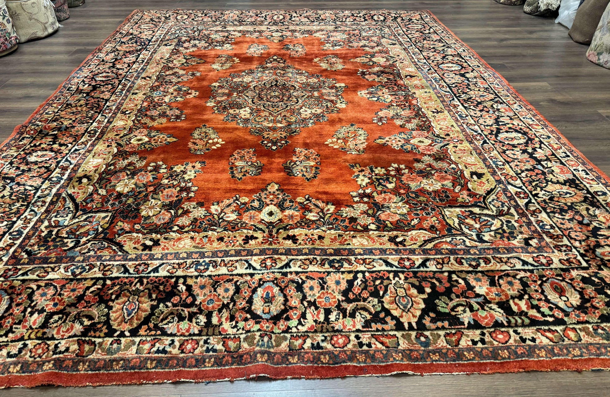 Antique Persian Sarouk Rug 9x12 - Nuvé