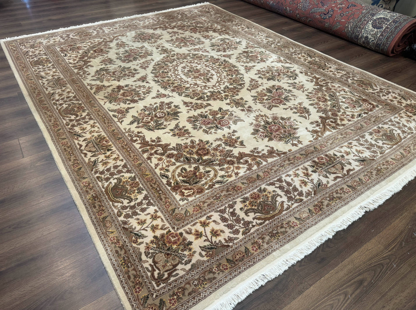 Sino Persian Rug 8x10, Floral, Elegant, Fine 225 KPSI, Beige, Wool & Silk - Nuvé