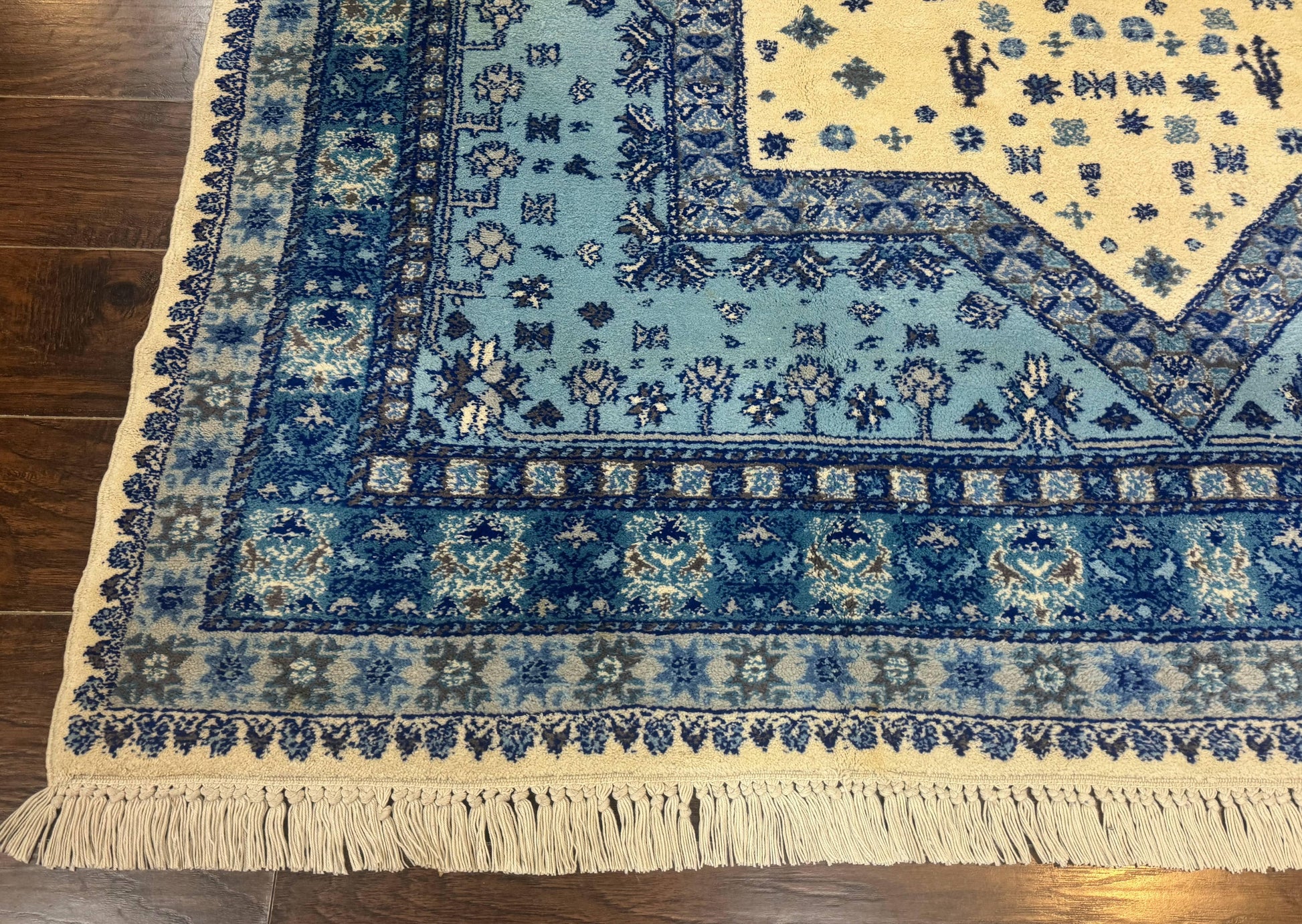 Moroccan Rug 7x10, Geometric Medallion, Blue and Ivory - Nuvé