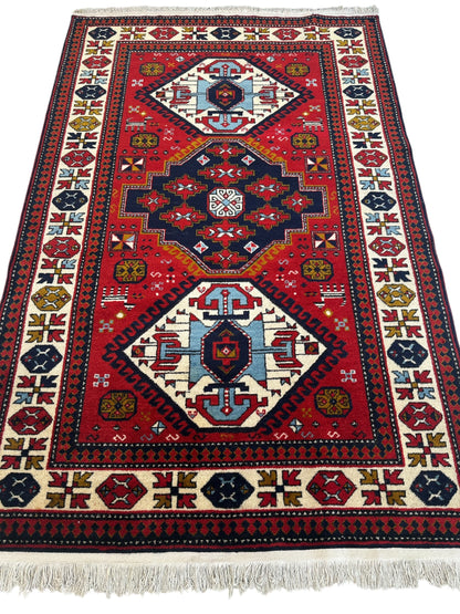 Armenian Yerevan Wool Rug – 4’6” x 6’11” – Hand-Knotted Geometric Design - Nuvé