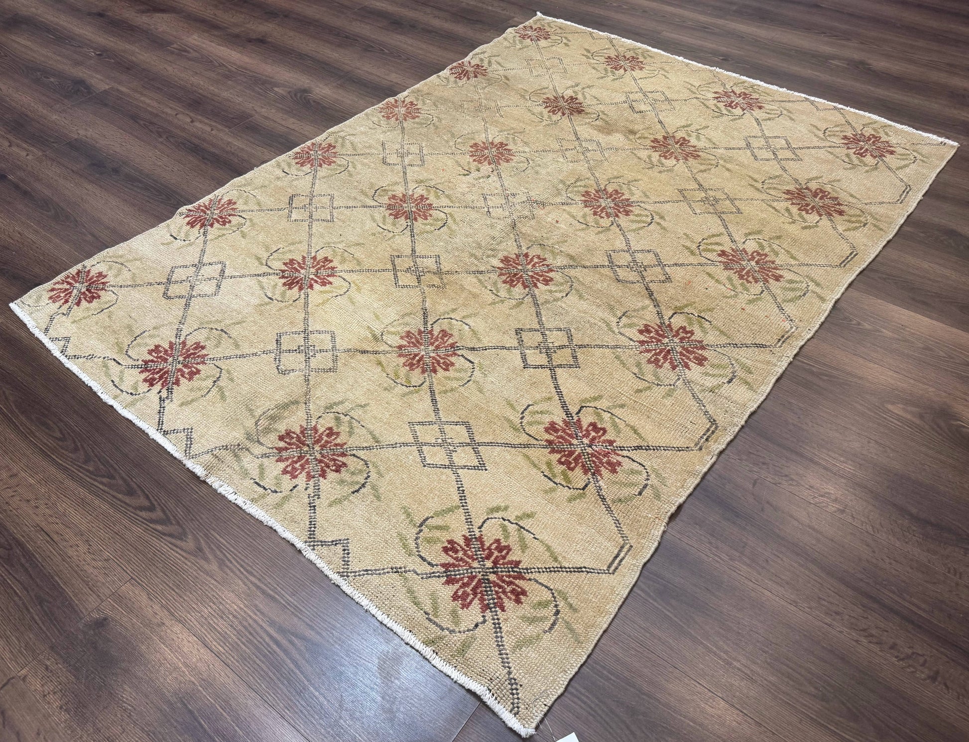 Turkish Rug 5x6, Oushak Carpet, Beige - Nuvé