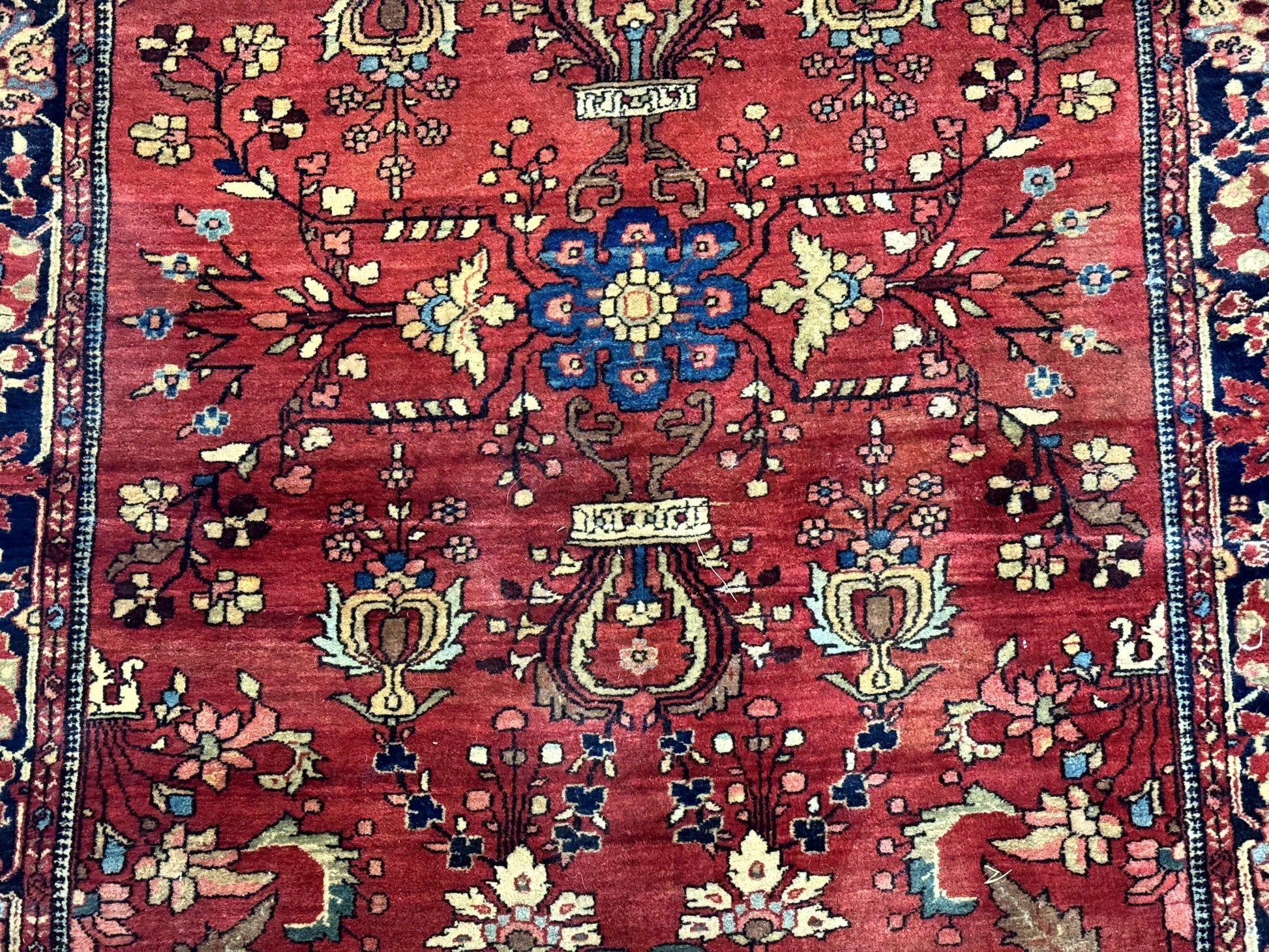 Antique Persian Farahan Sarouk Rug 3.6 x 5, Red, Floral, Traditional Rug, Fine 210 KPSI - Nuvé