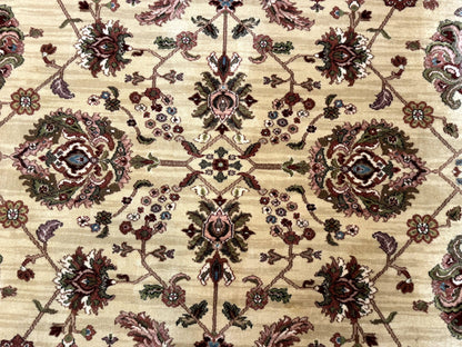 8.8 x 10.6 Karastan Agra Rug #704, Original 700 Series, Discontinued, Wool Pile, Vintage, Rare - Nuvé