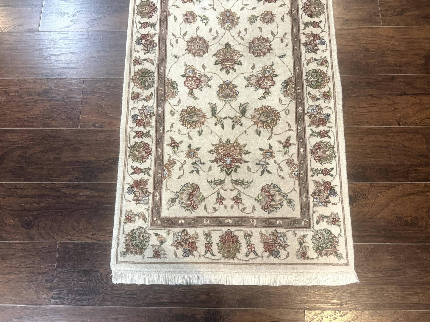 Pak Persian Runner Rug 2.6 x 8ft, Oriental Carpet for Hallway or Kitchen, Handmade, Wool and Silk Highlights - Nuvé