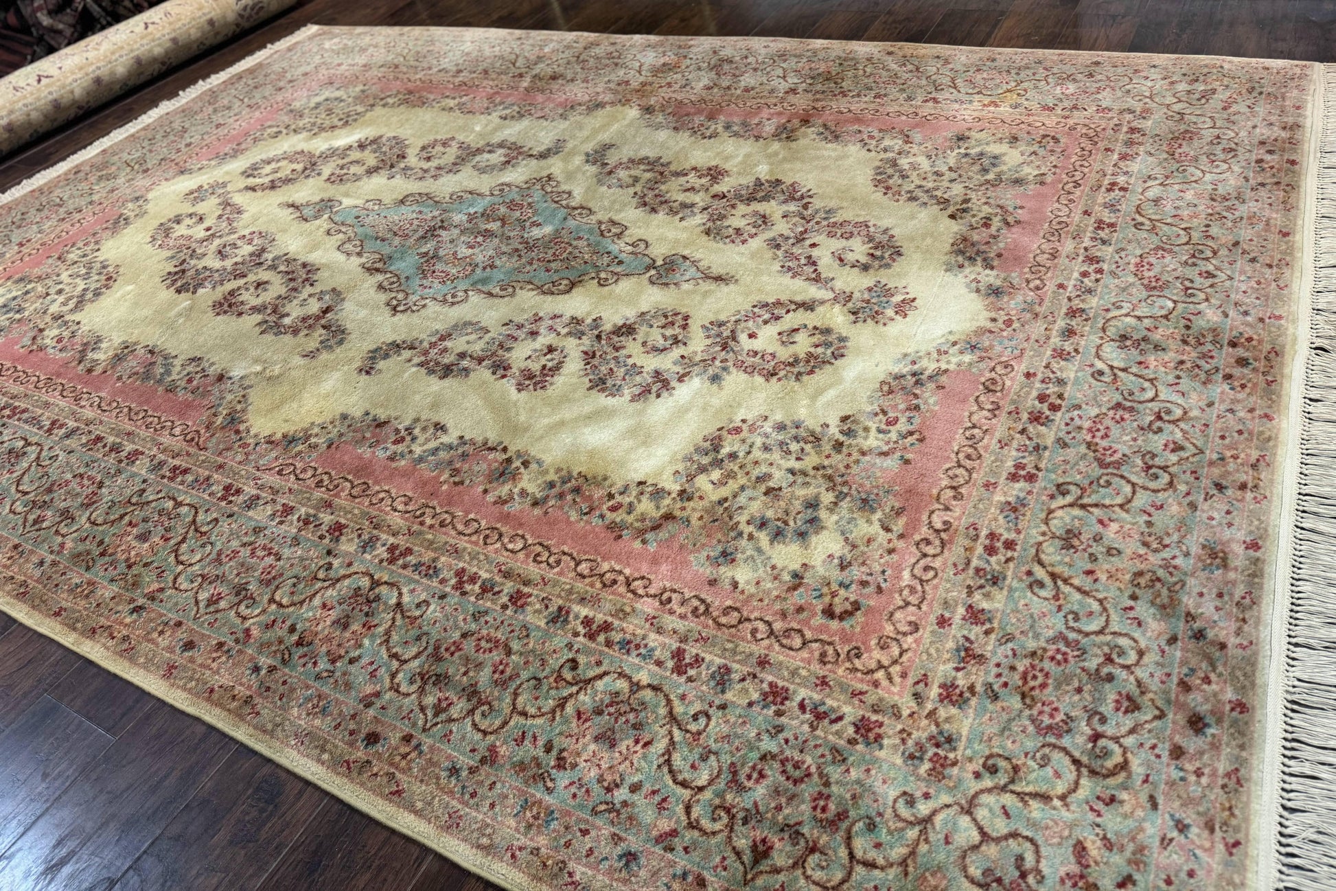 Karastan Rug 8.8 x 12, Pastel Ivory Kirman Rug #784, Wool Karastan Carpet, Original 700 Series, Vintage Karastan Area Rug, Discontinued - Nuvé