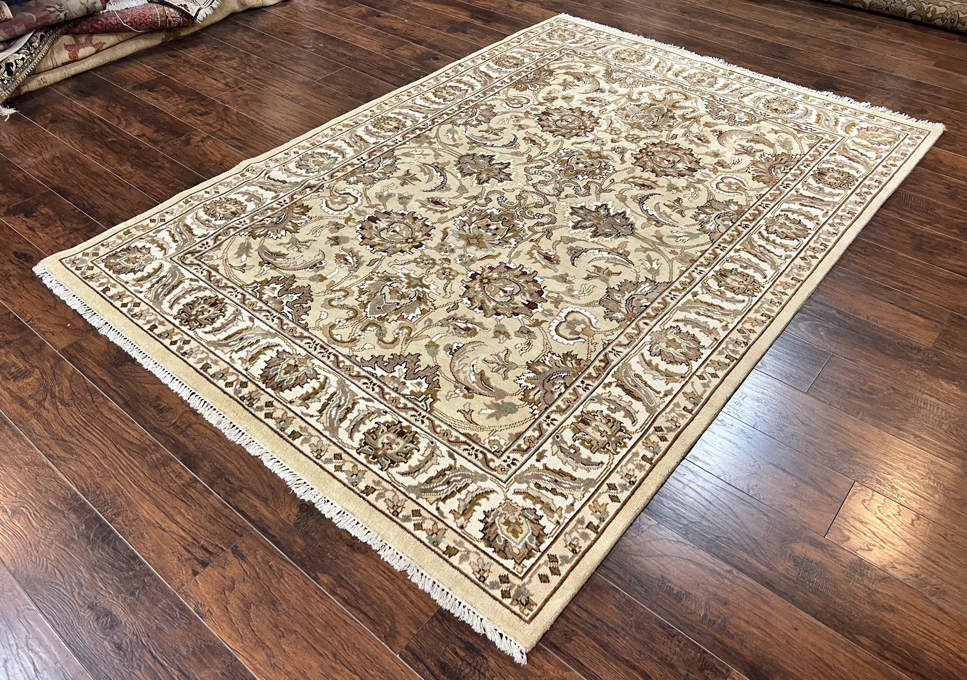 Indo Mahal Rug 6x9, Indian Carpet 6 x 9 ft, Light Green and Ivory, Floral Allover, Wool Oriental Carpet, Traditional Rug, Handmade - Nuvé