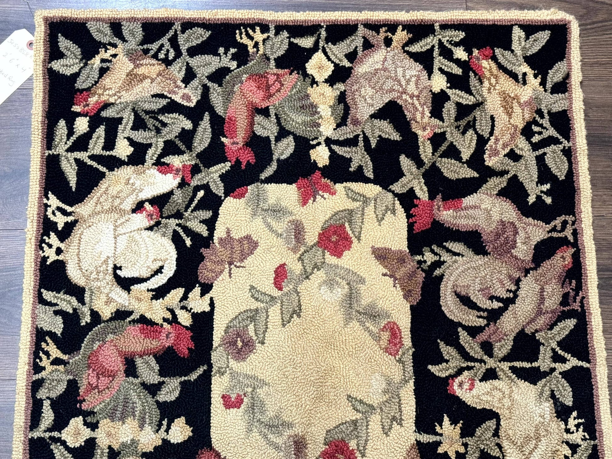 Small Vintage Hooked Rug, Roosters, Handmade, Wool - Nuvé