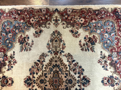 Square Persian Kerman Rug, Beige/Cream and Light Blue, Traditional Persian Rug, 5.5 x 5.5 ft - Nuvé