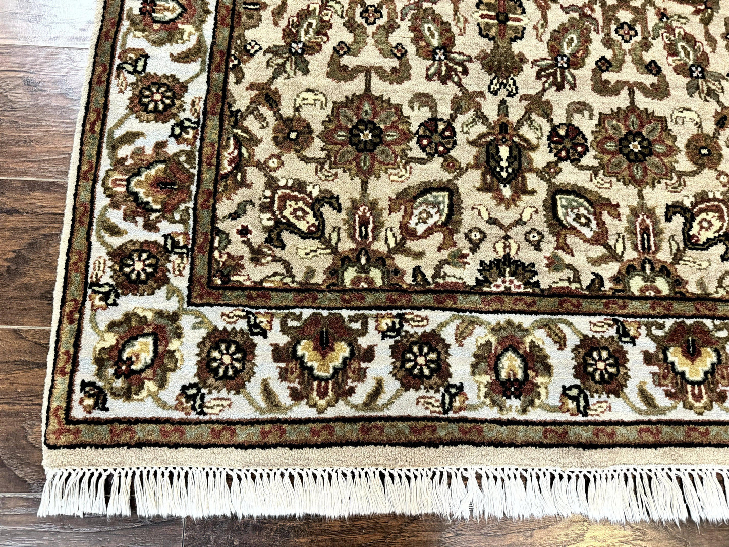 Pak Persian Rug 4x6, Floral Allover Vintage Oriental Carpet, Handmade Wool Rug - Nuvé