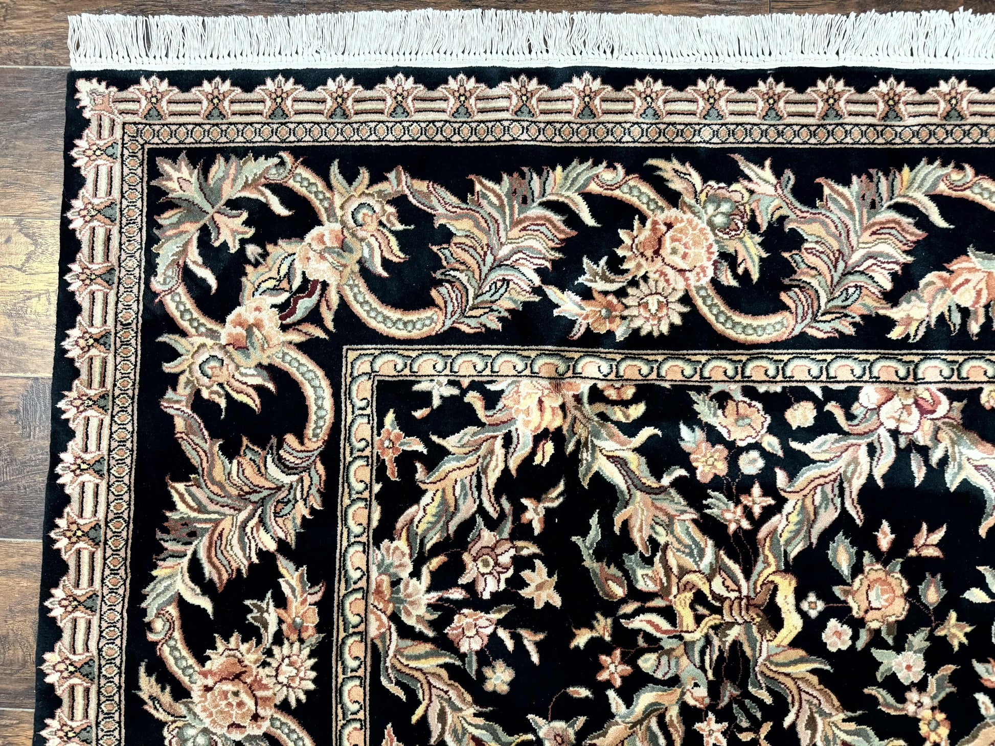 Pak Persian Rug 8x10, Black, Handmade - Nuvé