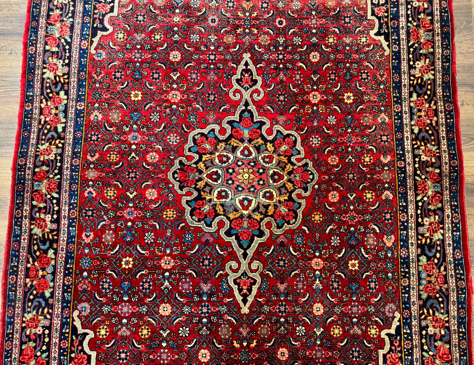 Antique Persian Rug 5x7, Red, Fine 260 KPSI, Bidjar Carpet - Nuvé