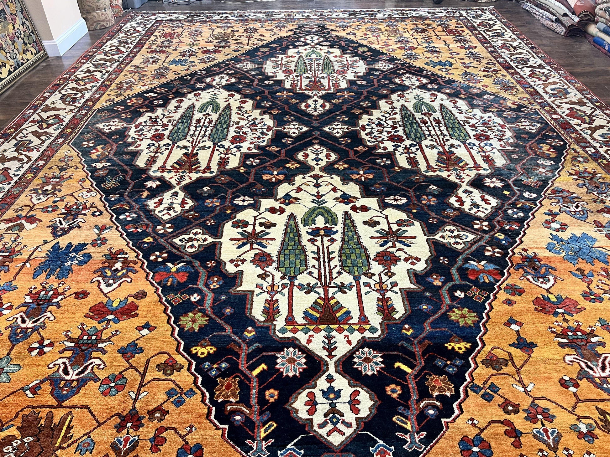 Antique Persian Bakhtiari Rug 14x19 – Rare Palace Size Carpet - Nuvé