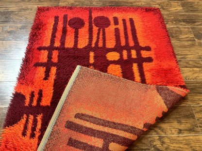 Danish Rya Shag Rug 4x6, Red Vintage Mid Century Retro Abstract Shag Rug - Nuvé