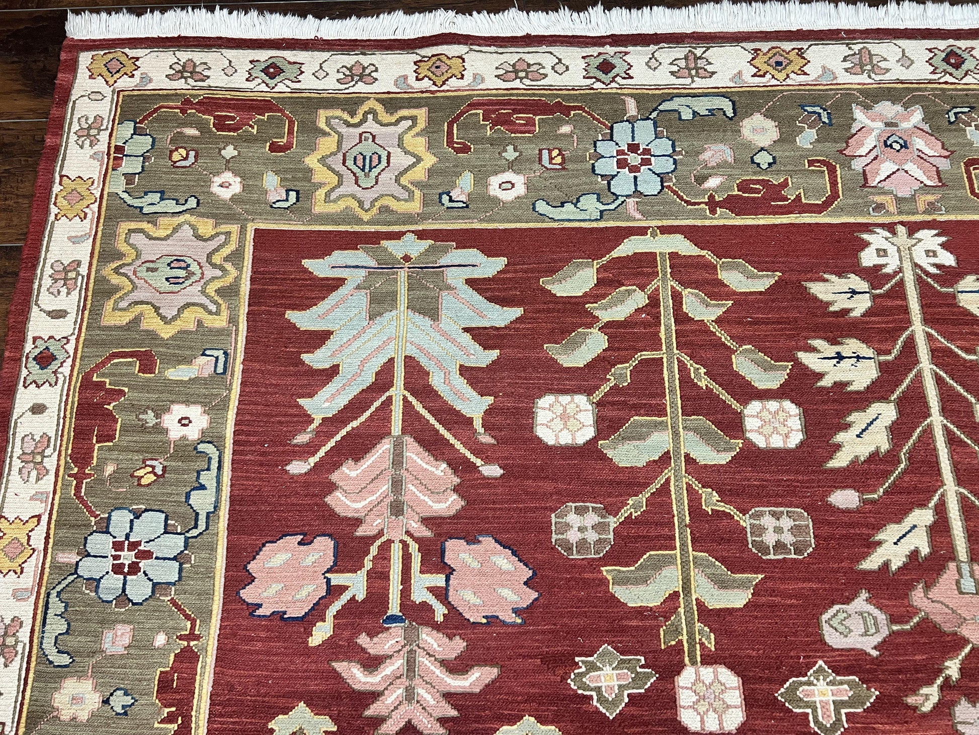 Indian Rug 10x14, Wool Hand Knotted Flatweave Carpet, Tree of Life, Red and Green - Nuvé